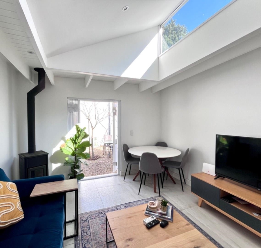 To Let 1 Bedroom Property for Rent in Rondebosch Western Cape
